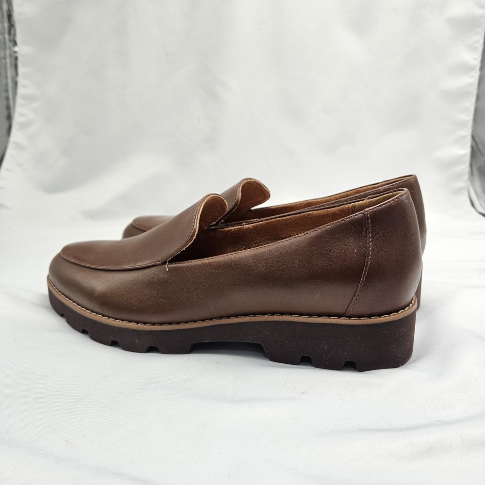 Vionic Kensley Casual Loafer Slip On Brown Leather Women SZ 8.5 EUC